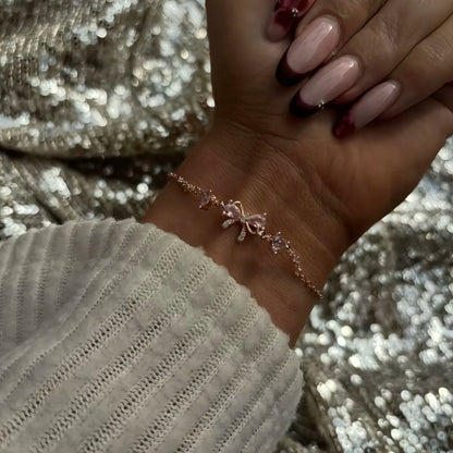 Sparkling Bow Bracelet